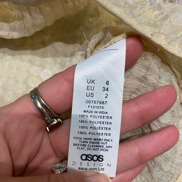 ASOS Women’s Sequin Blouse Cream Size 2 Button Closure Party Event Top - Picture 6 of 8